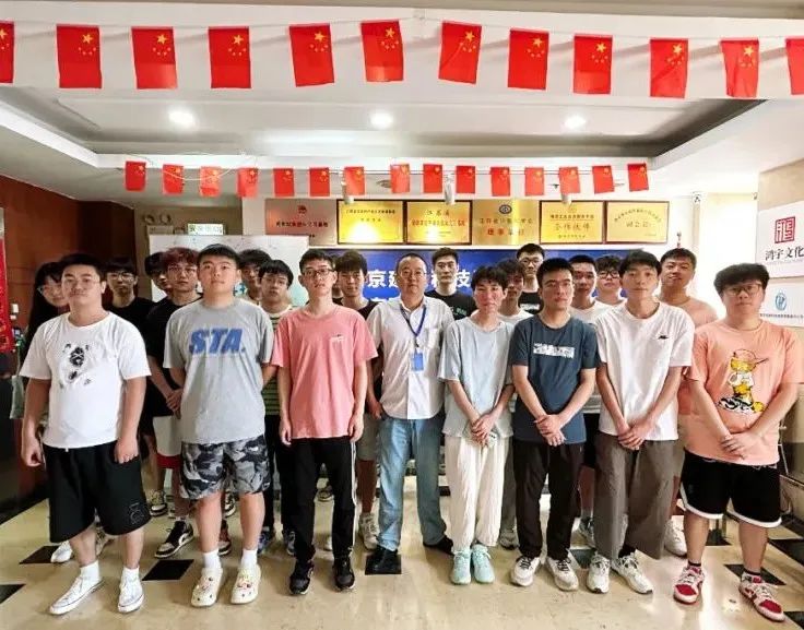 近期結(jié)班留影 | 百尺竿頭，更進(jìn)一步，加